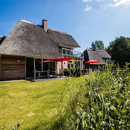 Hello Holidays Residenz - Sonnenglut - Seeterrasse - Sauna - Parkplatz 아파트